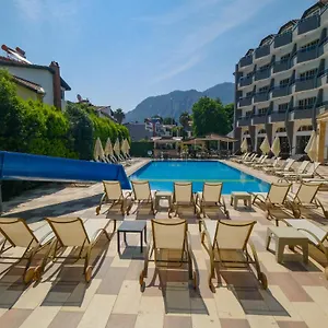 Club Selen Icmeler