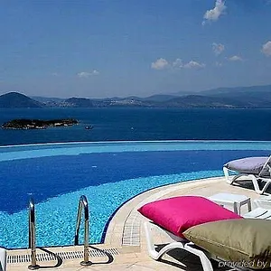 Royal Heights Bogazici